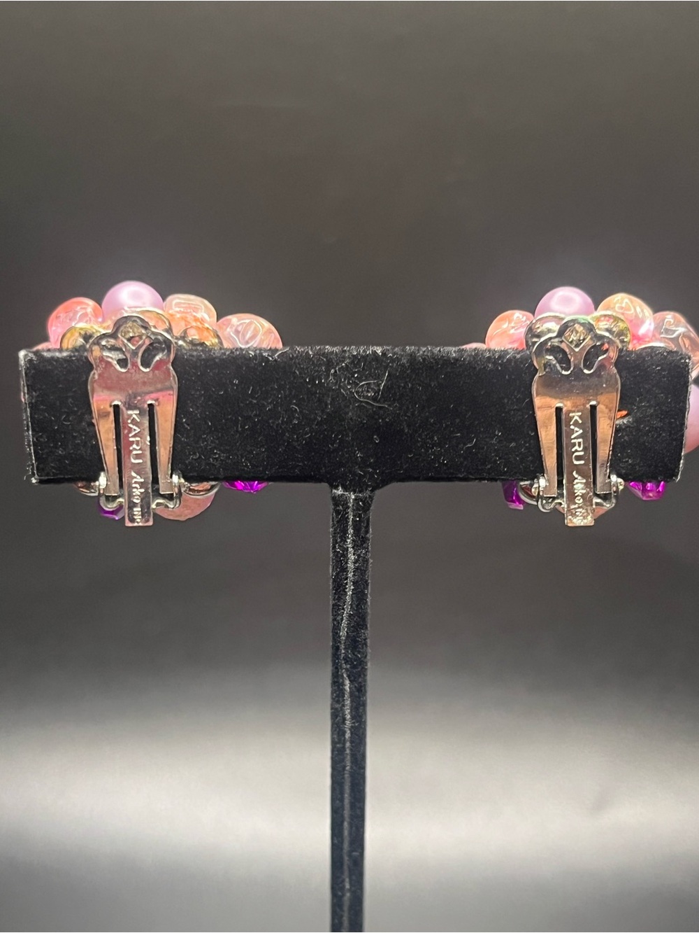 Vintage KARU Cluster Clip On Earrings Pink Lavender Purple Beaded statement - Picture 3 of 8